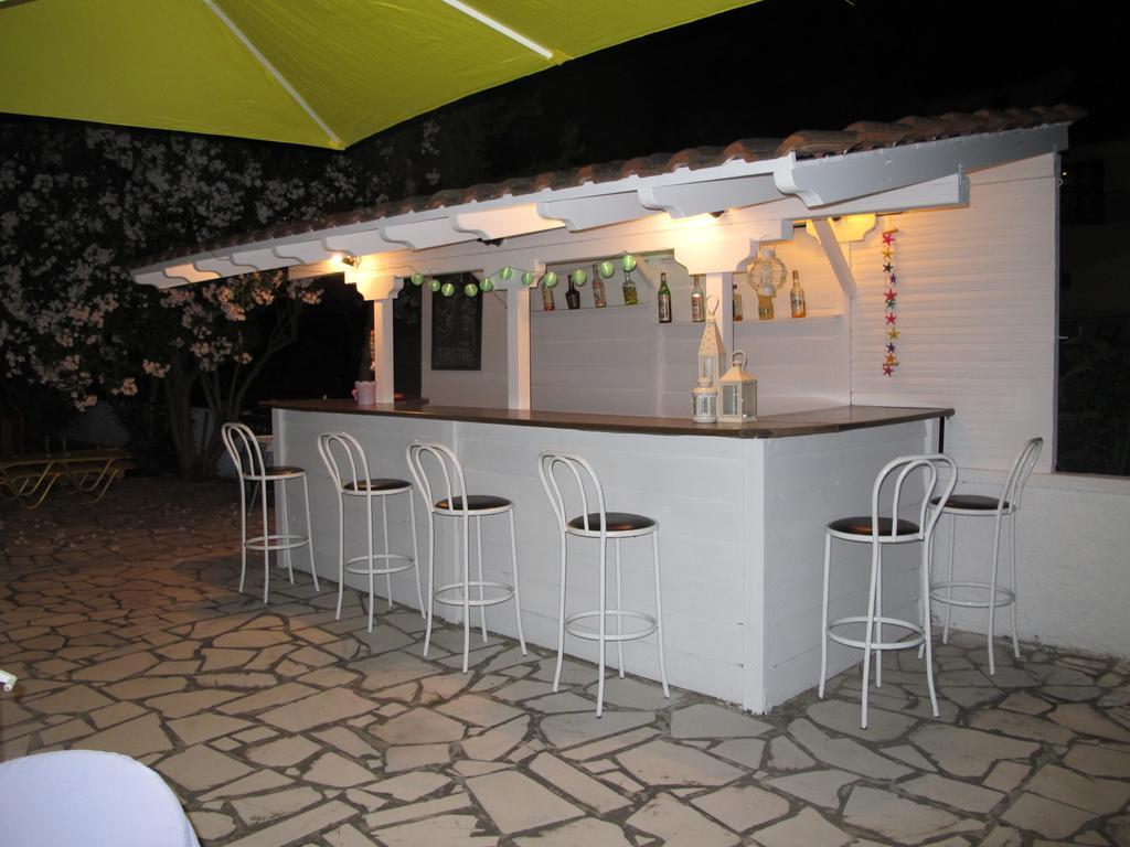 Hotel Proteas Ormos Prinou  Exterior photo