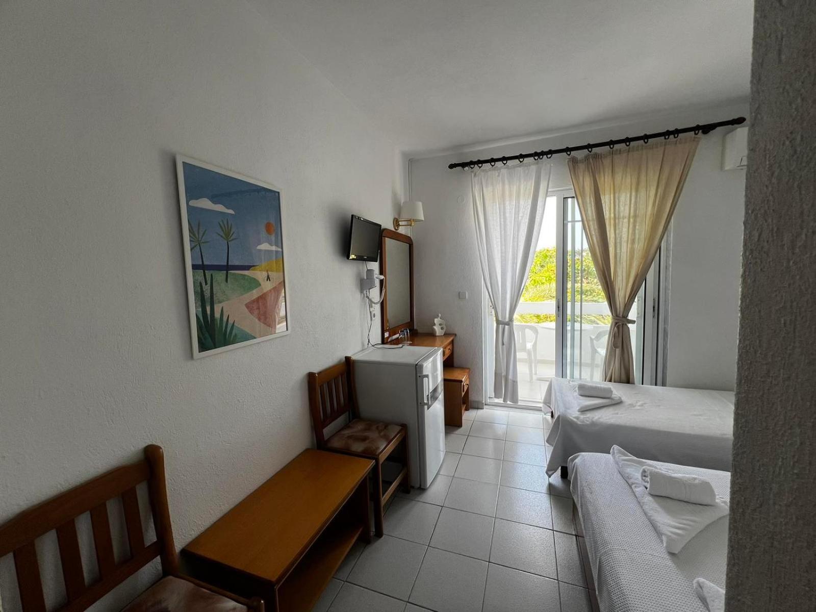 Hotel Proteas Ormos Prinou  Exterior photo